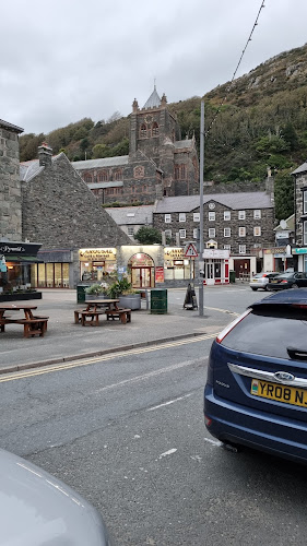 Comments and reviews of SPAR Barmouth