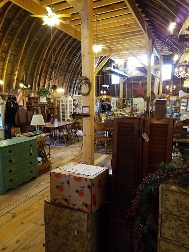 Flea Market «The Douglas Flea Market», reviews and photos, 436 NE Main St, Douglas, MA 01516, USA