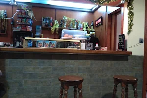 Café Bar Salinas image
