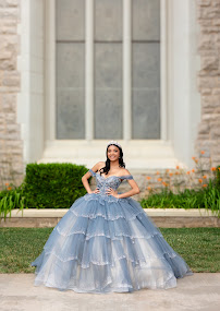 Wendy Borunda Photography - Photo 2 - Car repair in , Amarillo