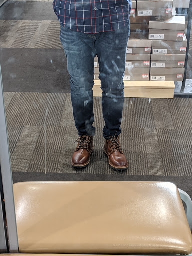 Shoe Store «DSW Designer Shoe Warehouse», reviews and photos, 10515 N Mopac Expy, Austin, TX 78759, USA