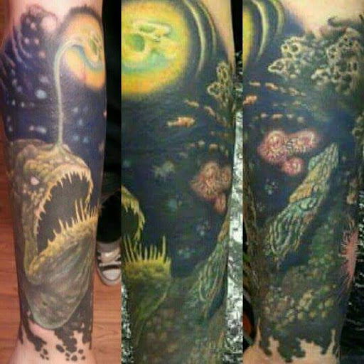 Tattoo Shop «Made You Look Custom Tattoo», reviews and photos, 1440 E Washington Ave, Madison, WI 53703, USA