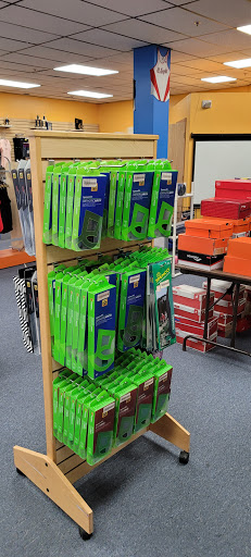 Shoe Store «Jenkintown Running Co», reviews and photos, 416 York Rd, Jenkintown, PA 19046, USA