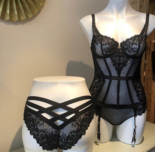 Lingerie Store «Sugar Cookies Lingerie», reviews and photos, 122 W 20th St, New York, NY 10011, USA