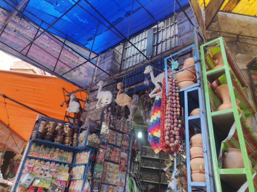 Shops where to buy souvenirs in La Paz