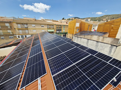 Placas solares en Jaén | Instalaciones Porcuna en Porcuna, Jaén