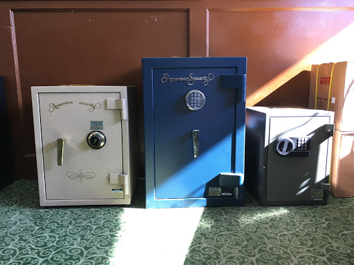 Locksmith «Tracy Lock & Safe», reviews and photos, 125 W 11th St, Tracy, CA 95376, USA