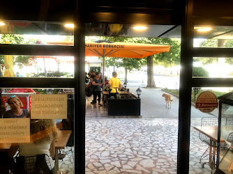 Meşhur Sarıyer Börekçisi