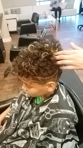 Beauty Salon «Blush Salon Goodyear», reviews and photos, 2403 N Pebble Creek Pkwy, Goodyear, AZ 85395, USA