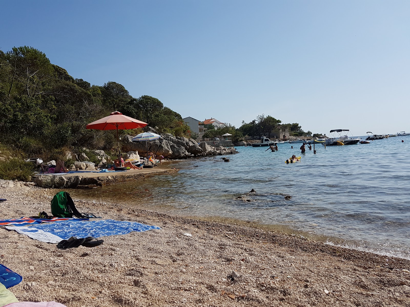 Foto von Potocnica beach - beliebter Ort unter Entspannungskennern