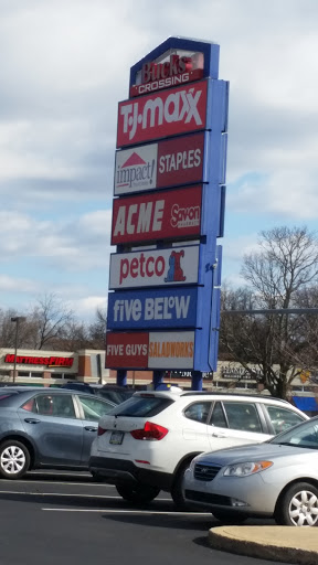 Department Store «T.J. Maxx», reviews and photos, 105 E Street Rd, Feasterville-Trevose, PA 19053, USA