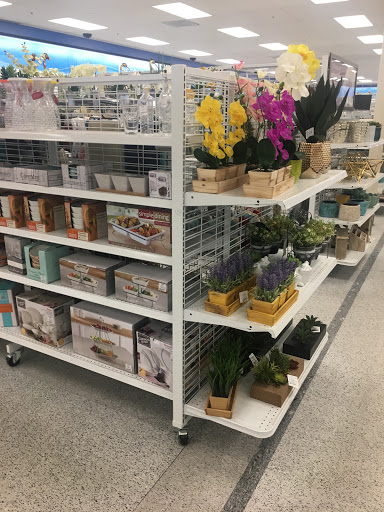 Clothing Store «Ross Dress for Less», reviews and photos, 104 Vintage Way, Novato, CA 94945, USA