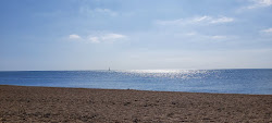 Rocken End Beach'in fotoğrafı düz ve uzun ile birlikte