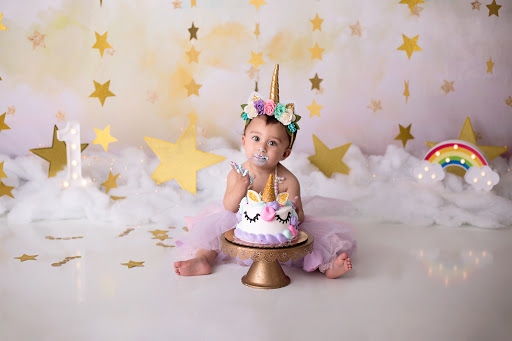 Beautifully Captivated NY In-Home Newborn, Cake Smash and Maternity Photographer