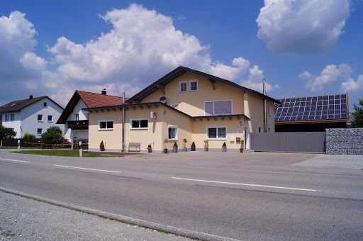 Dr. Sandra Messerer unter Dingolfing, 
