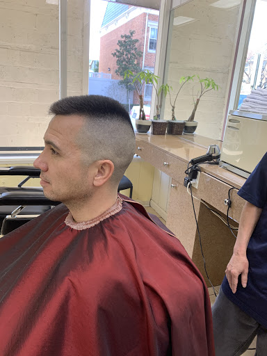 Barber Shop «Old Town Barber Shop», reviews and photos, 222 N Lee St # 2, Alexandria, VA 22314, USA