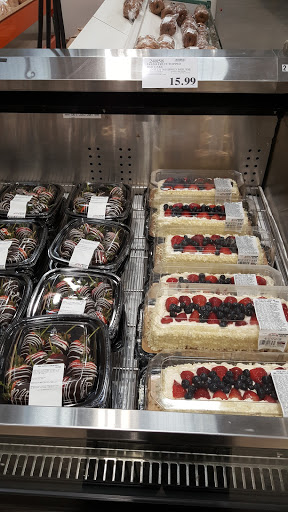 Warehouse store «Costco Wholesale», reviews and photos, 218 Lower Mountain View Dr, Colchester, VT 05446, USA