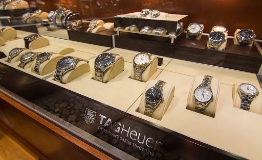 Jewelry Store «Branford Jewelers», reviews and photos, 567 Main St, Branford, CT 06405, USA