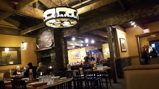 Shopping Mall «Montgomery Village Shopping Center», reviews and photos, 911 Village Ct, Santa Rosa, CA 95405, USA