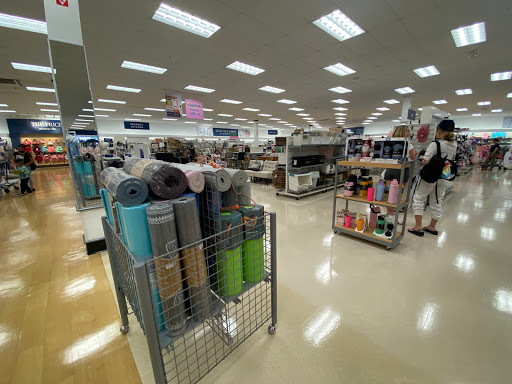 Department Store «Marshalls», reviews and photos, 2175 E Semoran Blvd, Apopka, FL 32703, USA