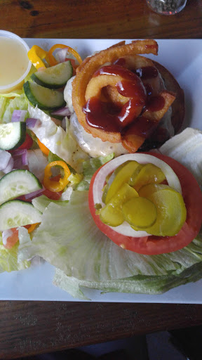 American Restaurant «Paradise Tiki Hut Restaurant and Bar», reviews and photos, 1502 Miramar St, Cape Coral, FL 33904, USA