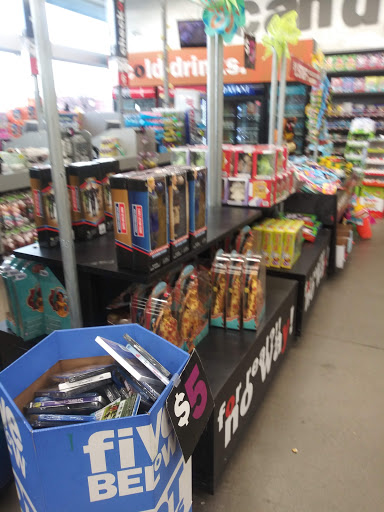 Variety Store «Five Below», reviews and photos, 846 Pelham Pkwy, Pelham, NY 10803, USA