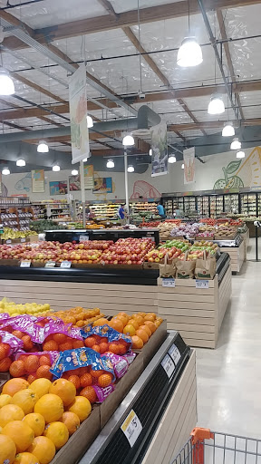 Supermarket «Save Mart Supermarkets», reviews and photos, 1449 E F St, Oakdale, CA 95361, USA