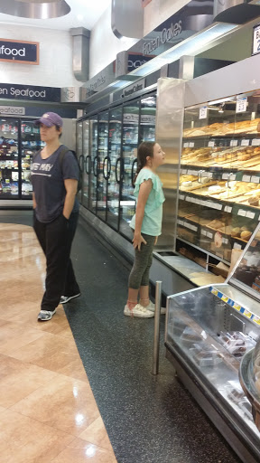 Grocery Store «Harris Teeter», reviews and photos, 3779 Boston St, Baltimore, MD 21224, USA