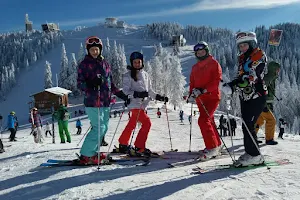 R&J Ski School - Rental - Bootfitting Poiana Brasov | Scoala Ski image