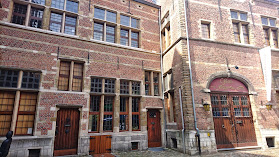 Caféteater De Peerdestal Van Napoleon