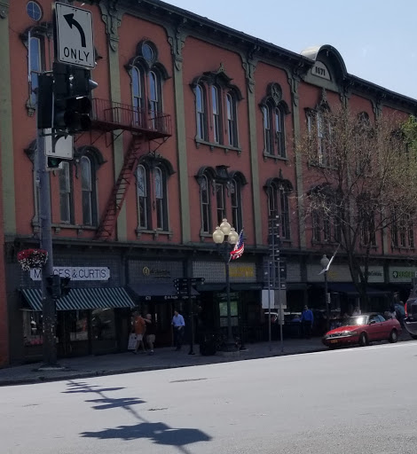 Jewelry Designer «deJonghe Original Jewelry», reviews and photos, 470 Broadway, Saratoga Springs, NY 12866, USA