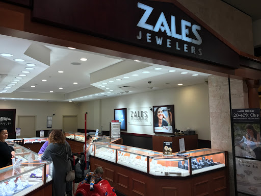 Jewelry Store «Zales - The Diamond Store», reviews and photos, 6020 82nd St, Indianapolis, IN 46250, USA