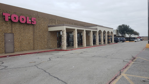 Hardware Store «Harbor Freight Tools», reviews and photos, 303 W Camp Wisdom Rd, Duncanville, TX 75116, USA