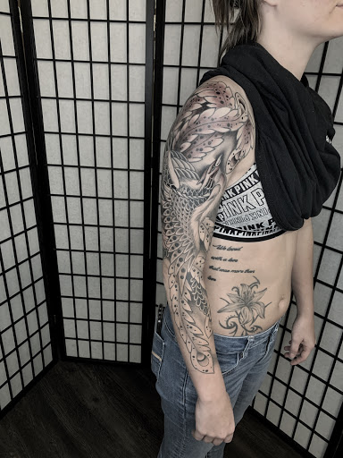 Tattoo Shop «Twisted Heart Tattoo», reviews and photos, 936 N Federal Hwy, Hollywood, FL 33020, USA