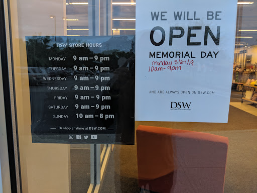 Shoe Store «DSW Designer Shoe Warehouse», reviews and photos, 530 W Mt Pleasant Ave, Livingston, NJ 07039, USA