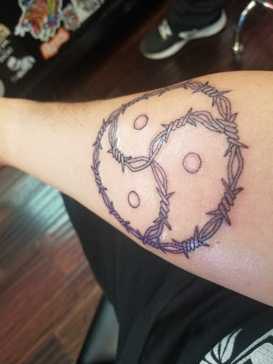 Tattoo Shop «Element Tattoo Studio», reviews and photos, 4741 Fredericksburg Rd, San Antonio, TX 78229, USA