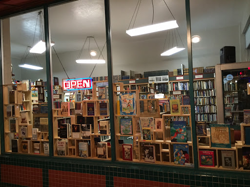 Used Book Store «B Street Books», reviews and photos, 301 S B St, San Mateo, CA 94401, USA