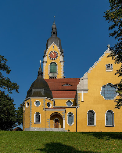Rezensionen über Gerliswil Heilige Familie in Emmen - Kirche