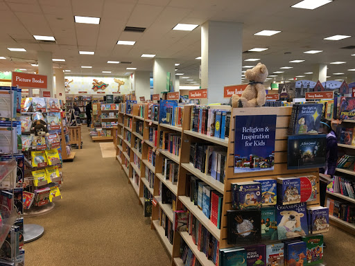 Book Store «Barnes & Noble», reviews and photos, 319 US-202, Bridgewater, NJ 08807, USA