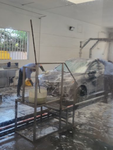 Car Wash «Downey Hand Car Wash & Detail Center», reviews and photos, 9534 Firestone Blvd, Downey, CA 90241, USA