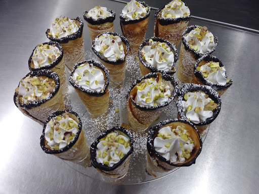 Grocery Store «European Market & Deli 