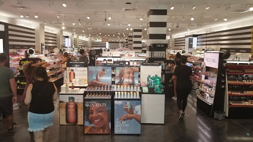 Cosmetics Store «SEPHORA», reviews and photos, 7479 N Kendall Dr, Miami, FL 33156, USA