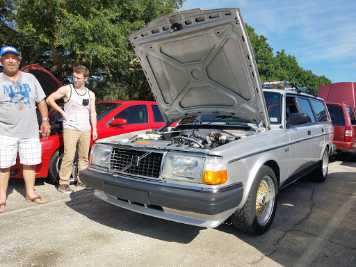 Car Dealer «Volvo of Tampa», reviews and photos, 6008 N Dale Mabry Hwy, Tampa, FL 33614, USA