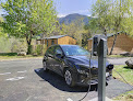 Station de recharge pour véhicules électriques Theys