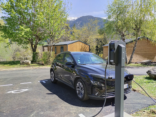 Station de recharge pour véhicules électriques à Theys