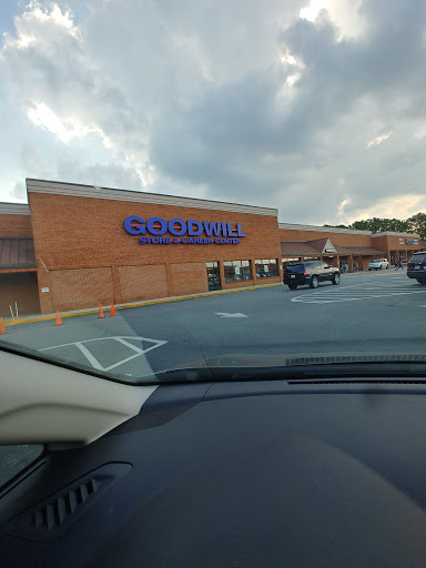 Thrift Store «Goodwill of North Georgia: Cartersville Store, Career Center and Donation Center», reviews and photos, 929 Joe Frank Harris Pkwy SE, Cartersville, GA 30120, USA