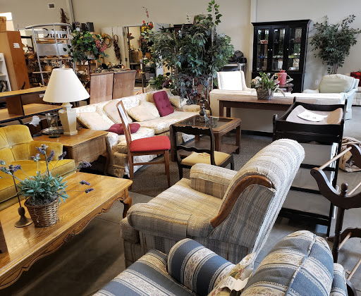 Cross-Lines Thrift Store, 628 S Pyle St, Kansas City, KS 66105, USA, 