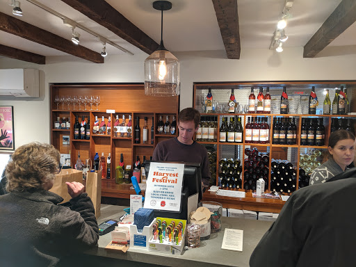 Winery «Truro Vineyards + South Hollow Spirits», reviews and photos, 11 Shore Rd, North Truro, MA 02652, USA