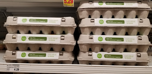 Grocery Store «Quality Food Center», reviews and photos, 6940 Coal Creek Pkwy SE, Newcastle, WA 98059, USA