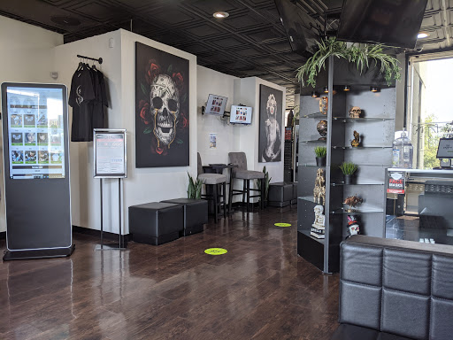 Tattoo Shop «SD Tattoo and Body Piercing», reviews and photos, 3780 Hancock St, San Diego, CA 92110, USA